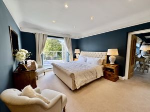 Photo 18- click for photo gallery